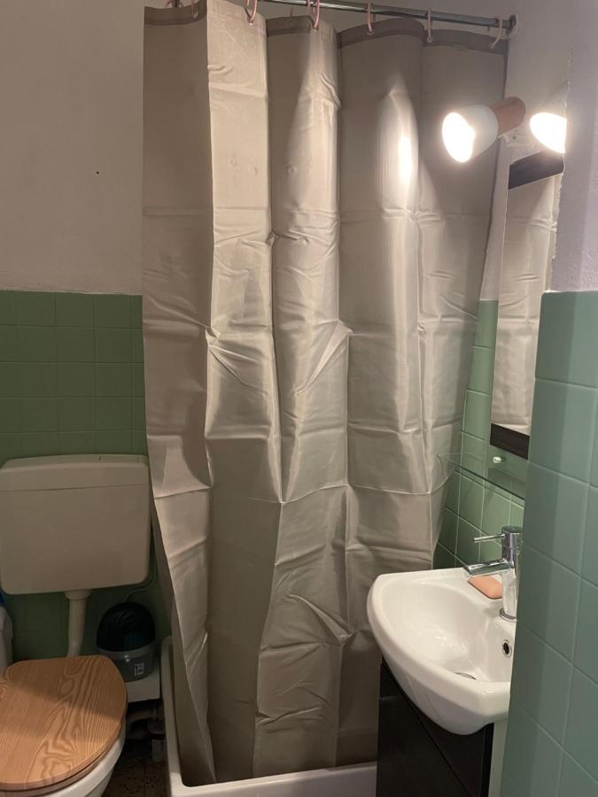 Studio Amelie Proche Des Thermes 2Ieme Etage Appartement Buitenkant foto